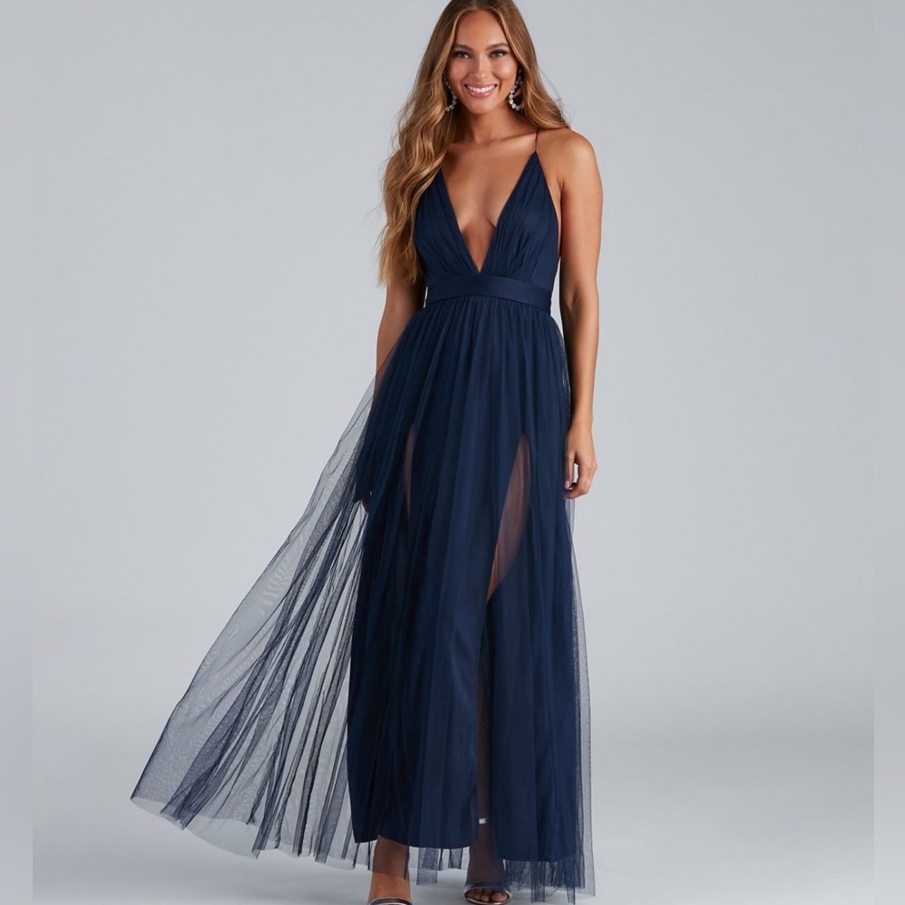 Windsor plunge tulle floor length dress